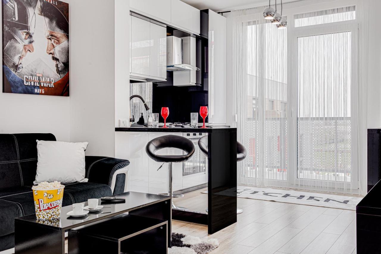 דירות אראד Ari Cinema Apartament With 2M Videoproiector מראה חיצוני תמונה