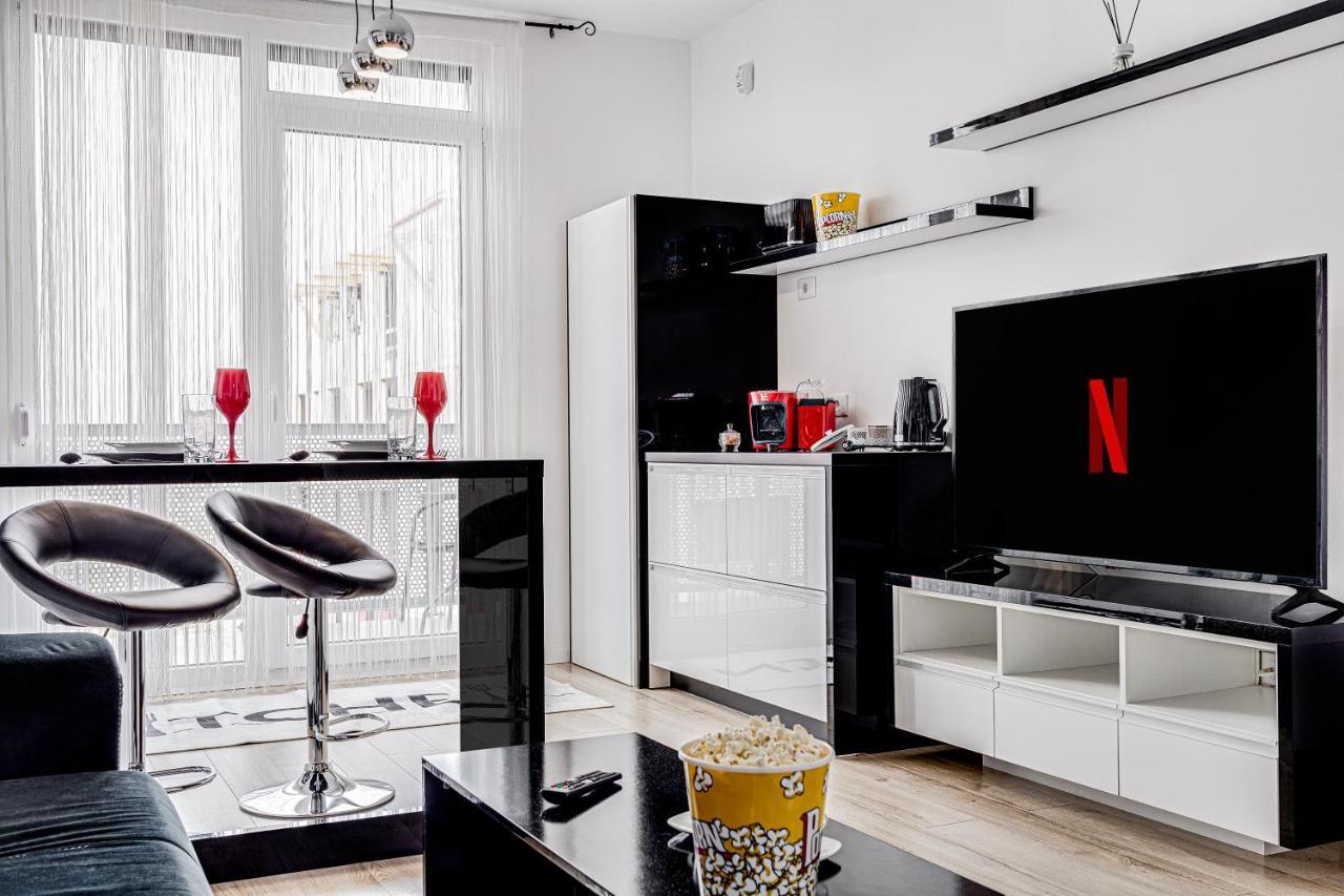 דירות אראד Ari Cinema Apartament With 2M Videoproiector מראה חיצוני תמונה