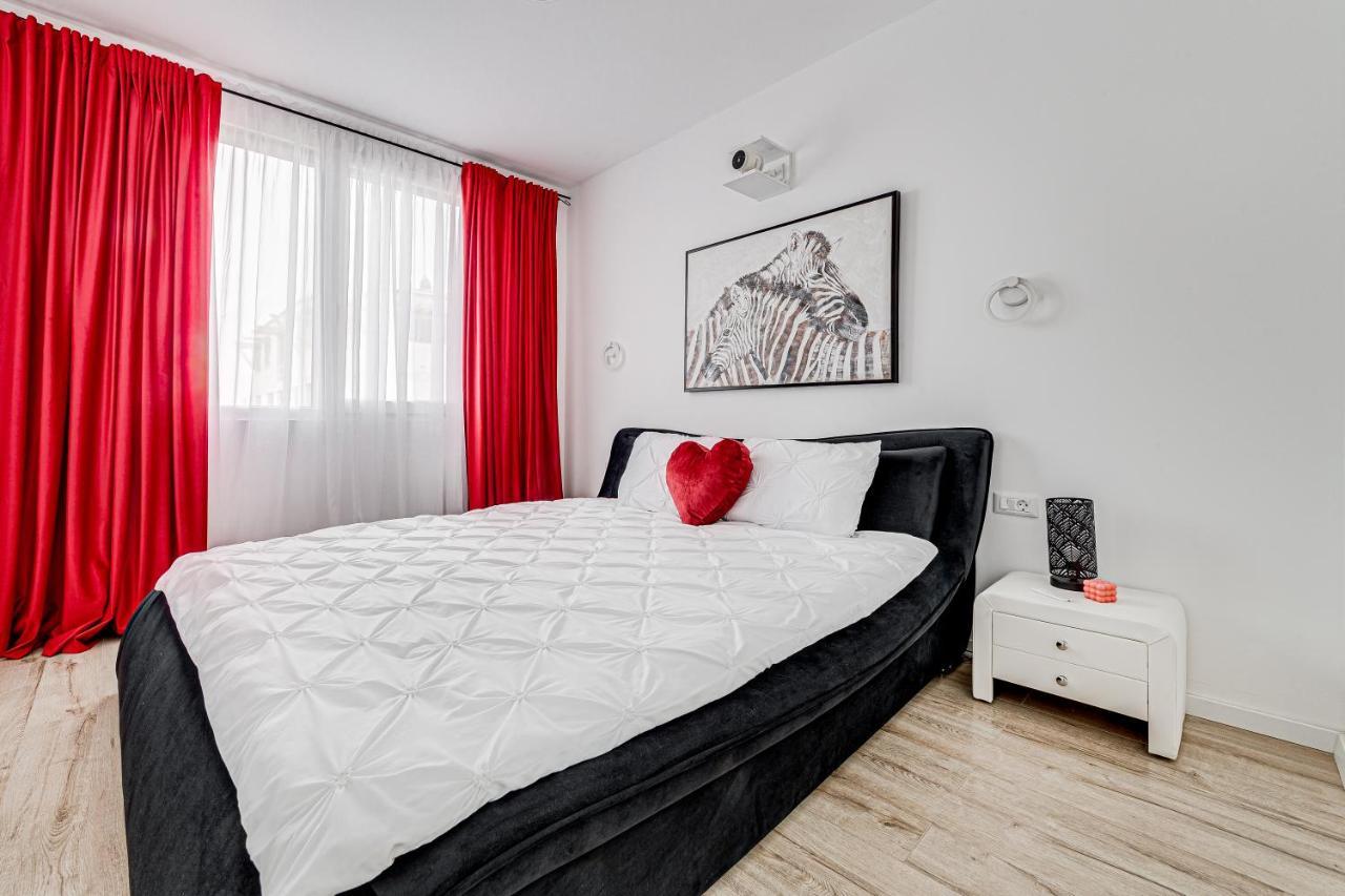 דירות אראד Ari Cinema Apartament With 2M Videoproiector מראה חיצוני תמונה